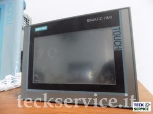 SIEMENS TOUCH PANEL TP 700 COMFORT 6AV21240GC010AX0 SIMATIC HMI